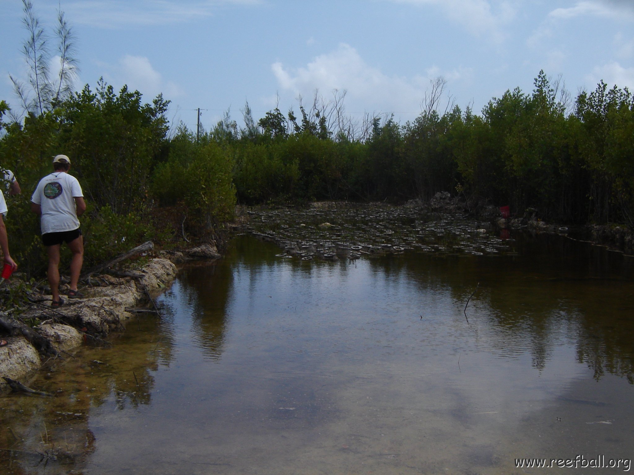 Jenna_Grand_Cayman_070301 035