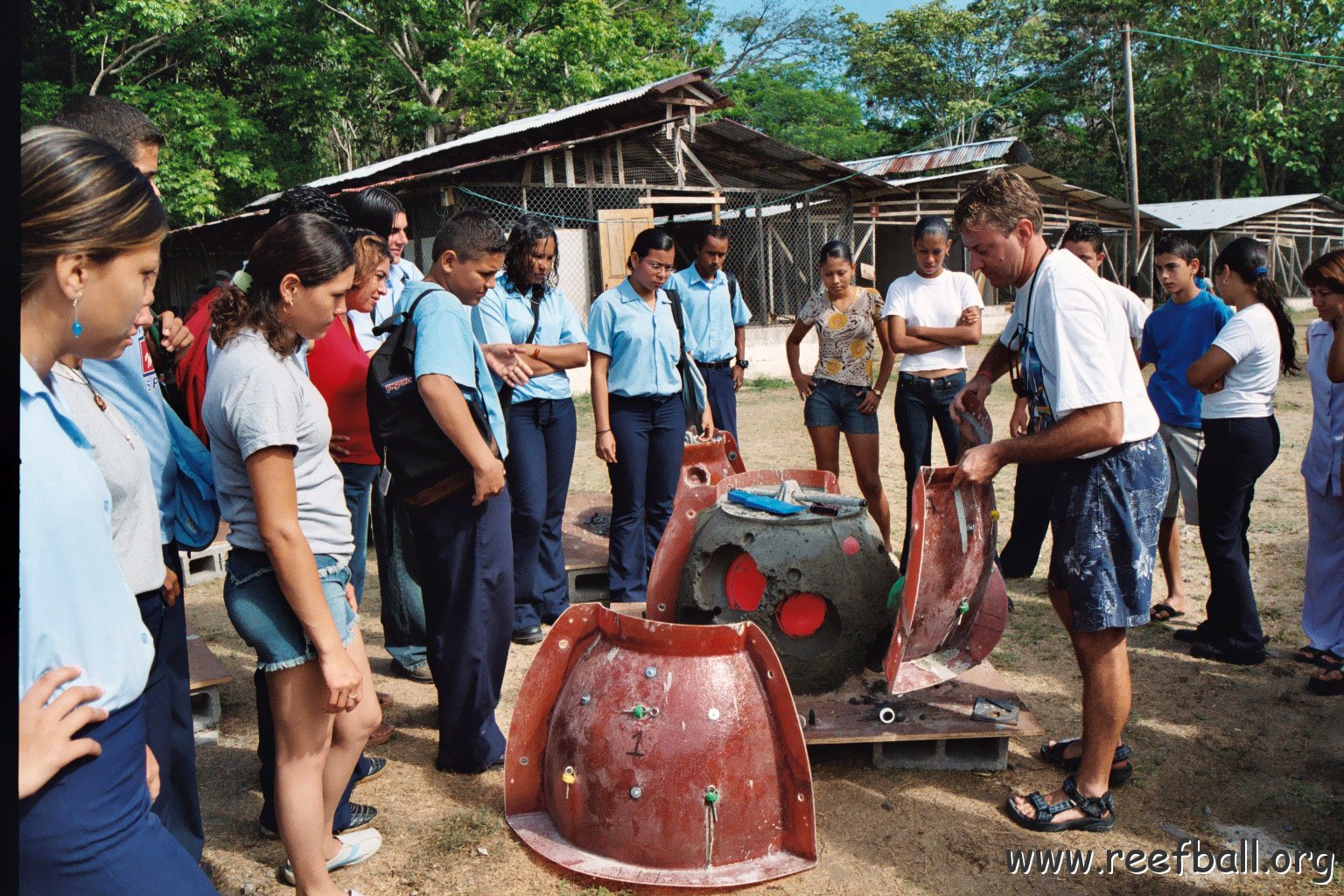 foundationceoteacheshighschoolersincostarica