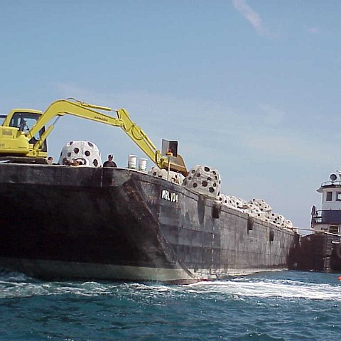 mvc-009l mvc-009l