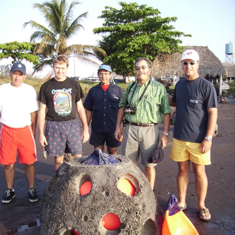 Reef Ball Guatemala Pana Divers 26 Feb. 06 011 Reef Ball Guatemala Pana Divers 26 Feb. 06 011