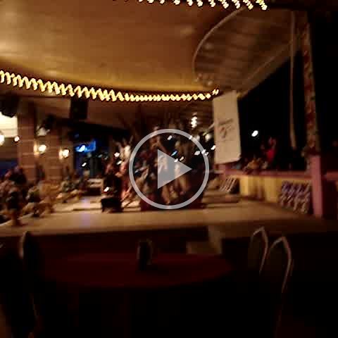 MOV04103 MOV04103