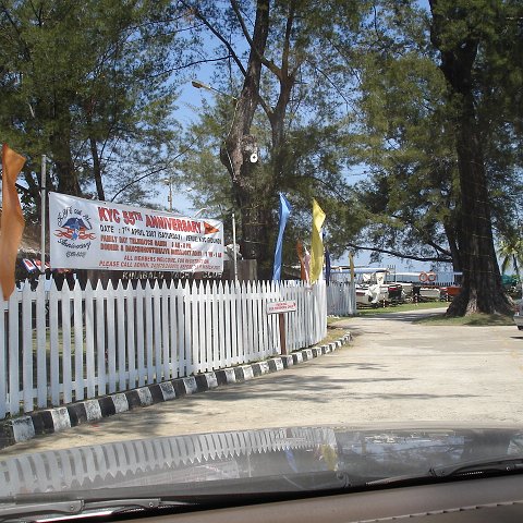 return to Kota Kinabalu (28) return to Kota Kinabalu (28)