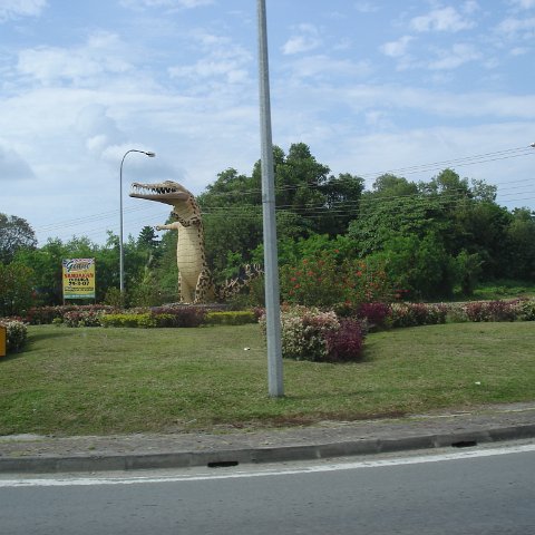 return to Kota Kinabalu (75) return to Kota Kinabalu (75)