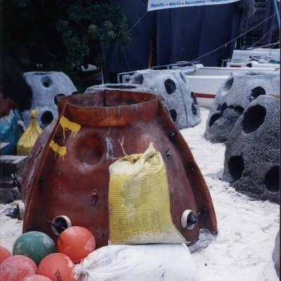 sand_bags_for_hold_down_of_mold