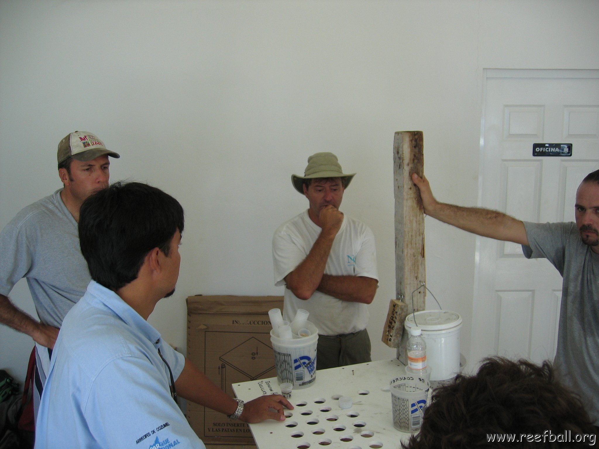 cozumelcoralpropproject2007javertake 038 