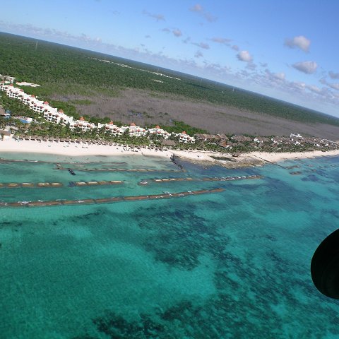 playa del secreto beach erosion nov 2008el dorado geo tubes 2