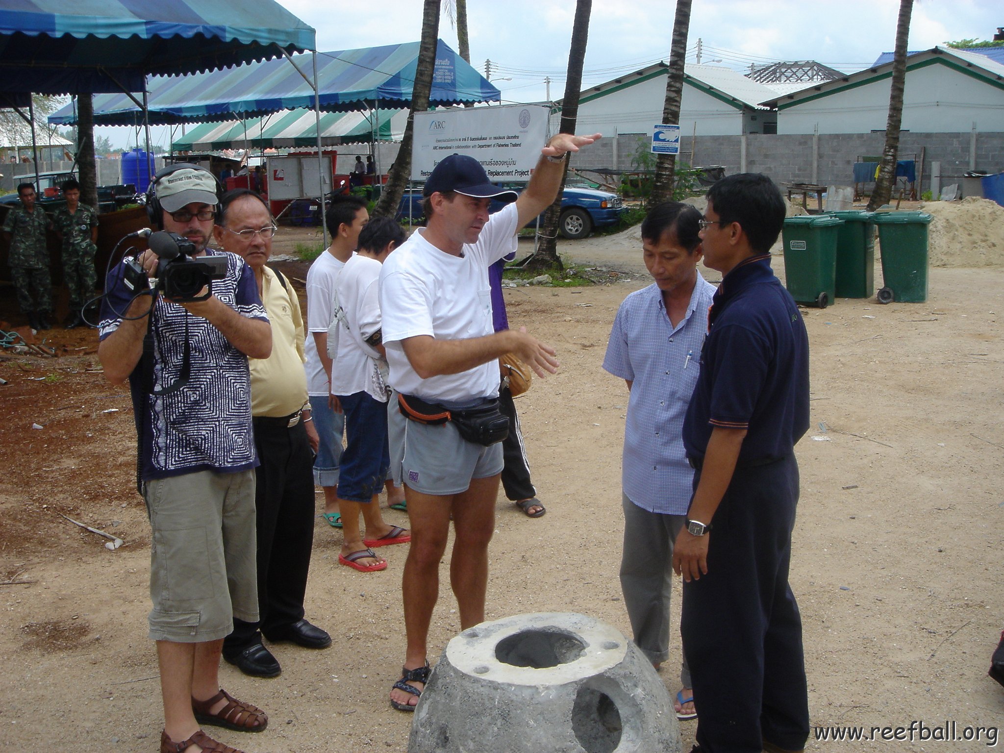 2005oct15_fishingvillage_050