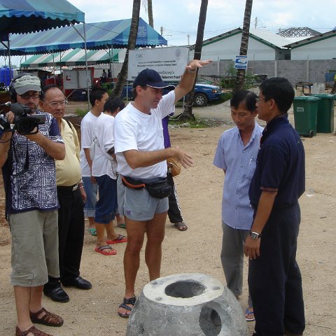 2005oct15_fishingvillage_050