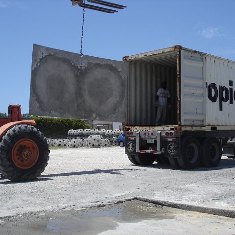 float - container ldg (11) float - container ldg (11)
