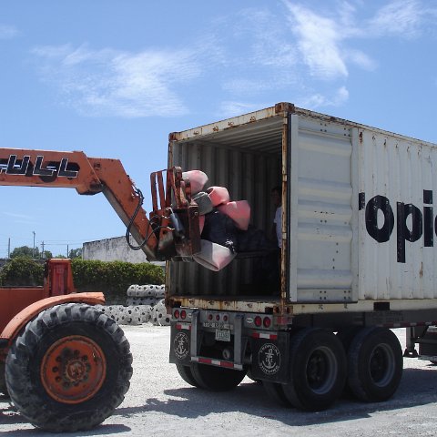 float - container ldg (18) float - container ldg (18)