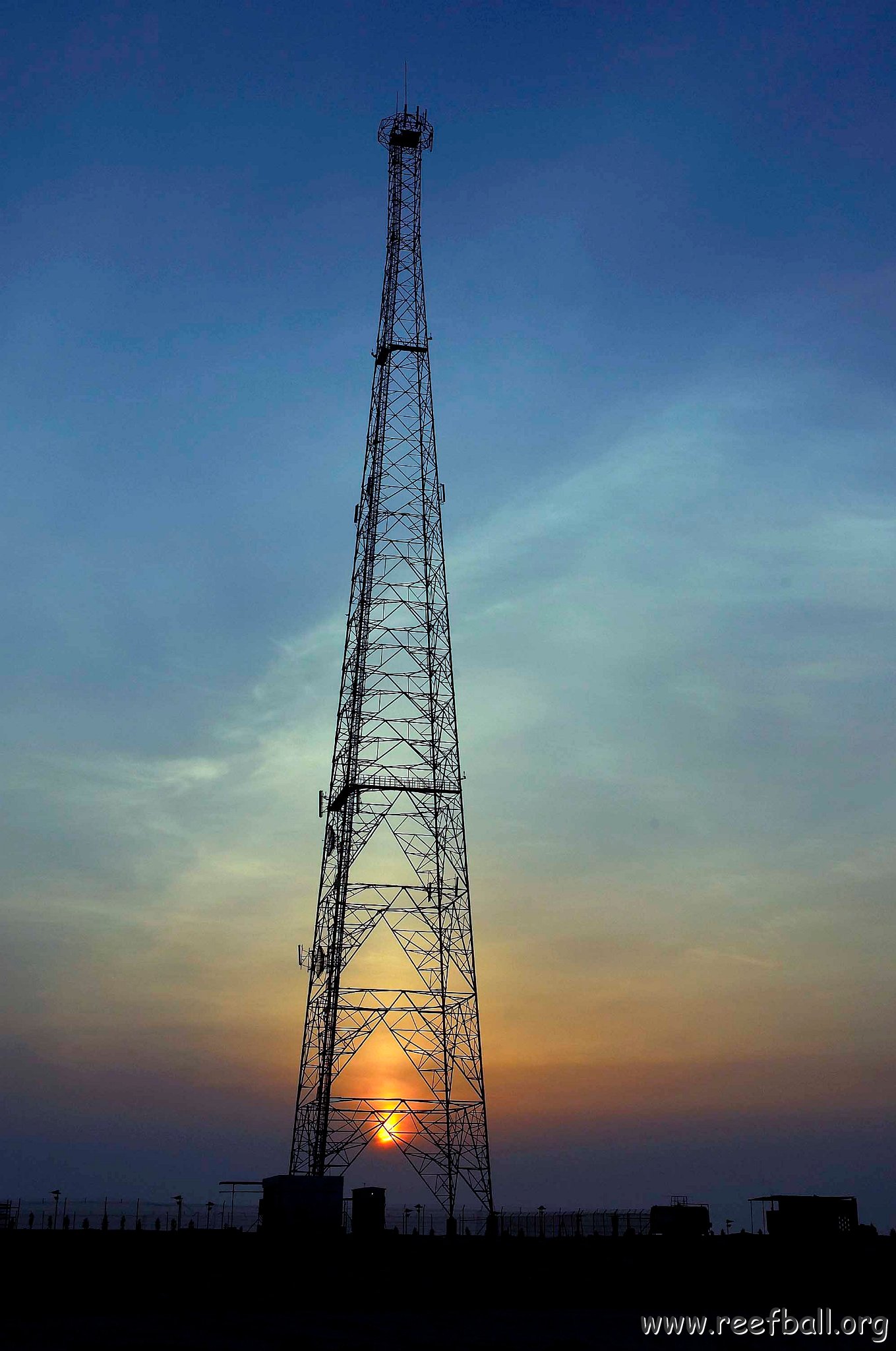 Al Yasat Radio Mast