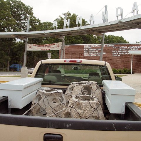 mes_truck_with_reef_balls_at_ahs_1 mes_truck_with_reef_balls_at_ahs_1