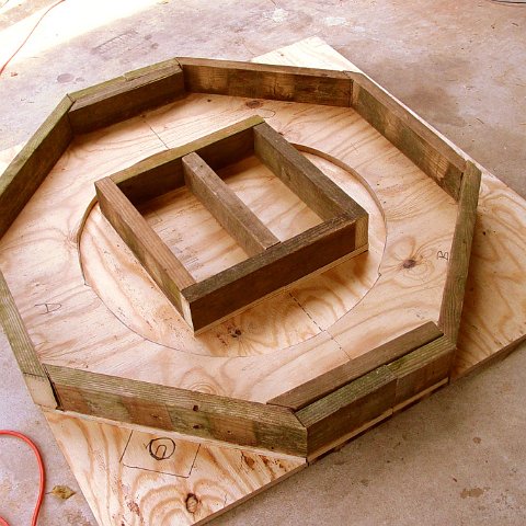 minibay_flange_pour_base_bottom_view_2 minibay_flange_pour_base_bottom_view_2